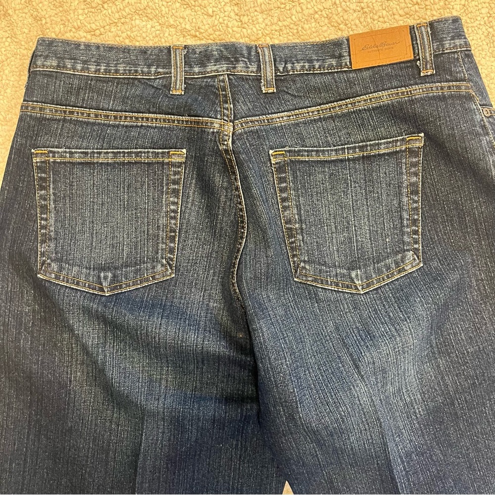Eddie Bauer size 18 Jeans straight cut like New blue denim - Picture 9 of 11